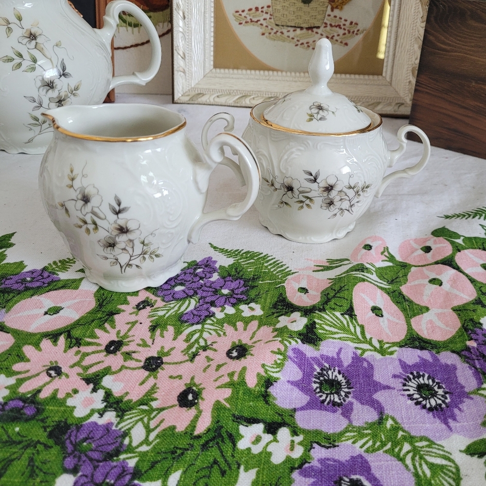 Vintage "Blossom" Cream And Sugar by Bernadotte Czechoslovakia Gold Rim